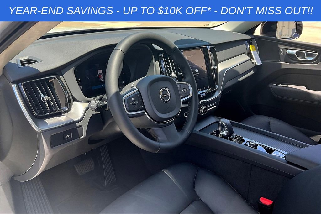 Used 2025 Volvo XC60 B5 Core w/ Climate Package image 36
