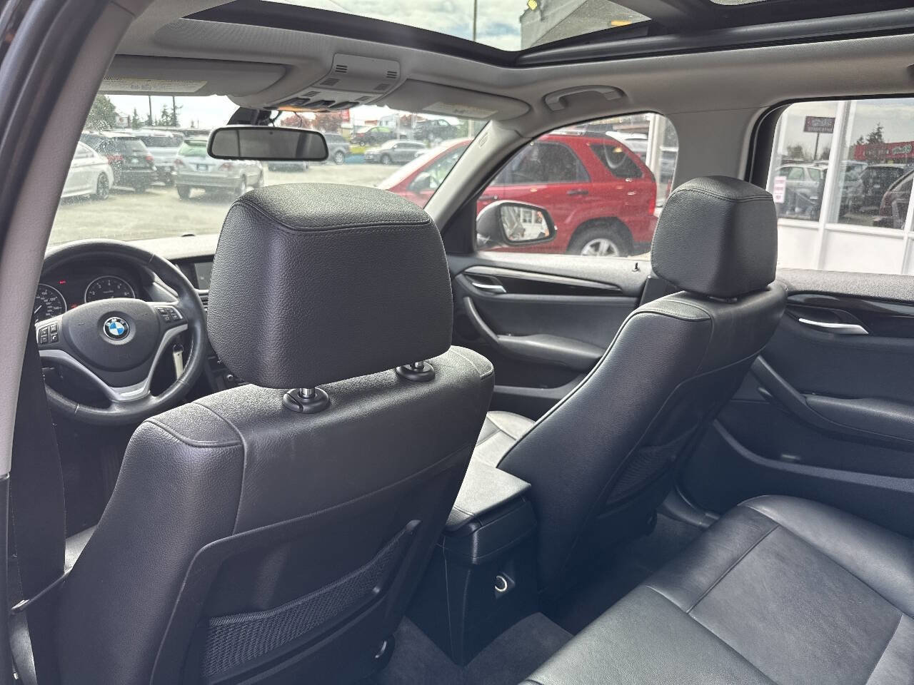 Used 2015 BMW X1 xDrive28i w/ Ultimate Package AWD/4WD image 28