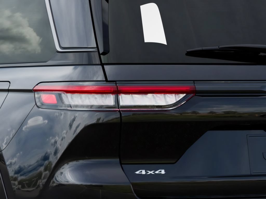New 2026 Jeep Grand Cherokee Limited AWD/4WD image 9