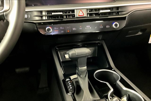 New 2026 Kia K5 GT FWD image 7