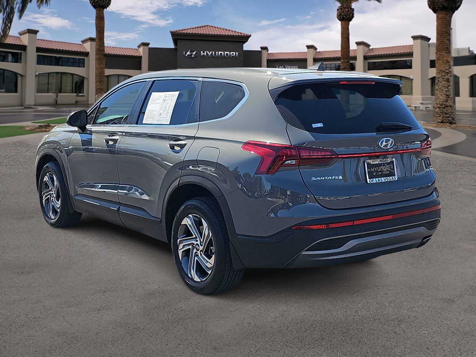 Used 2023 Hyundai Santa Fe SE FWD image 6