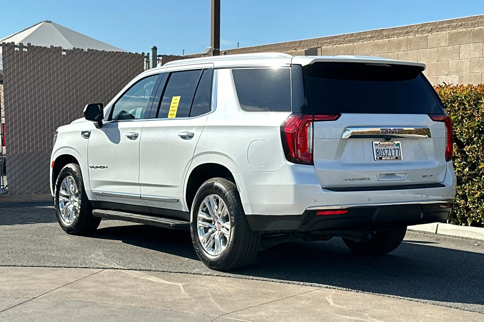 Used 2021 GMC Yukon SLT image 6