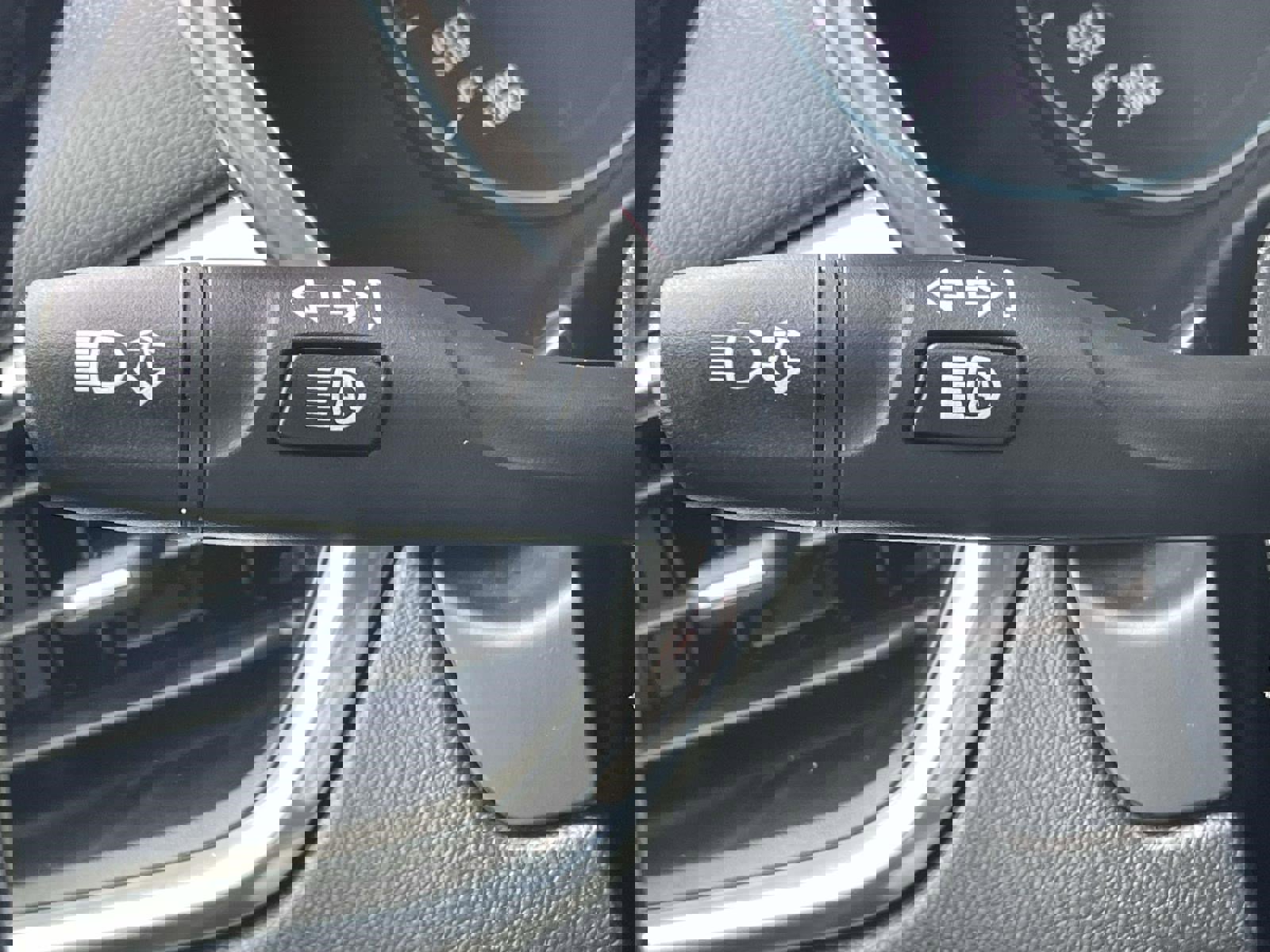 Used 2023 Chevrolet Equinox LT image 30