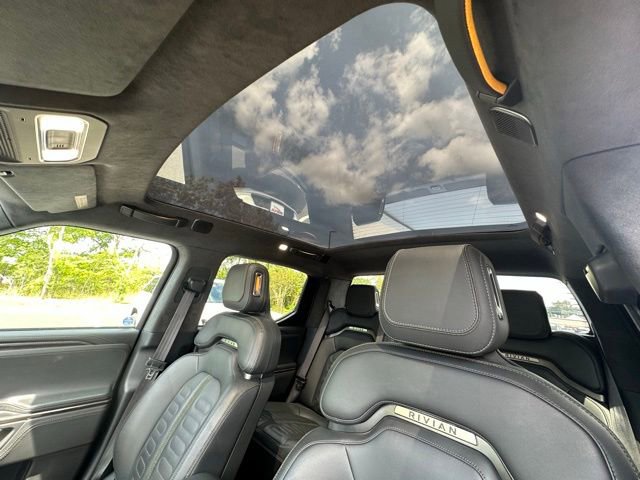 Used 2022 Rivian R1T Adventure AWD/4WD image 21