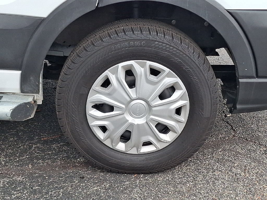 Certified 2025 Ford Transit 250 Low Roof w/ Exterior Upgrade Package RWD image 11