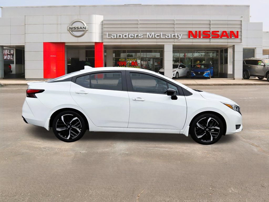 New 2025 Nissan Versa SR w/ Trunk Package FWD video 2