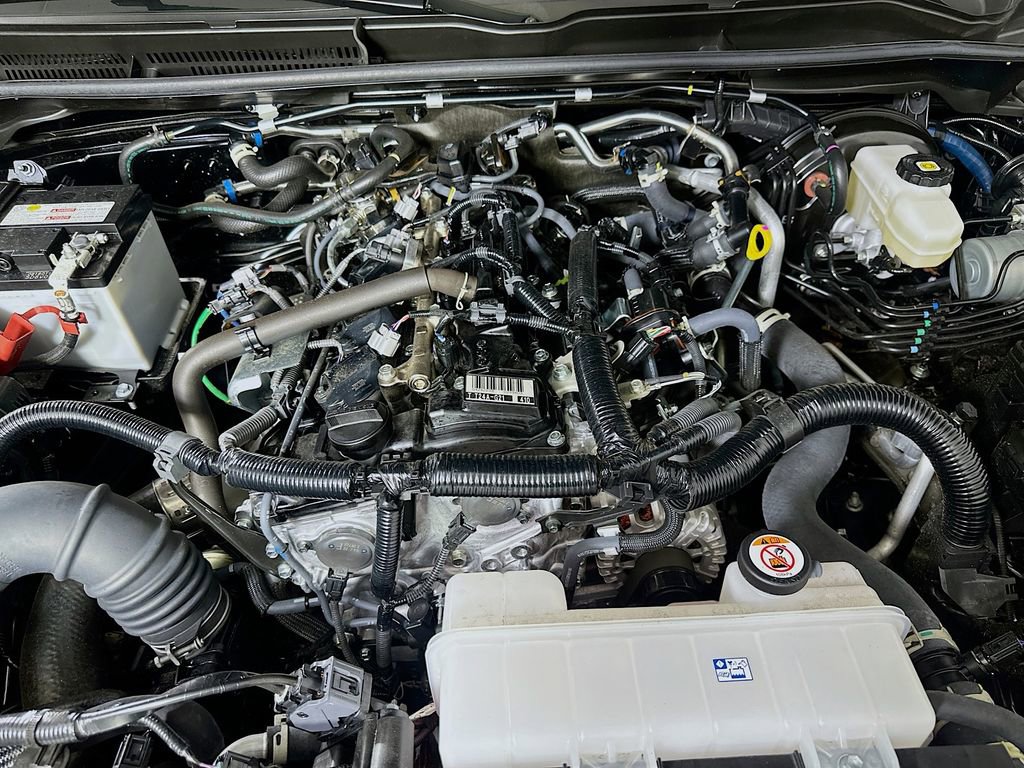 Used 2025 Toyota 4Runner TRD Off-Road image 9