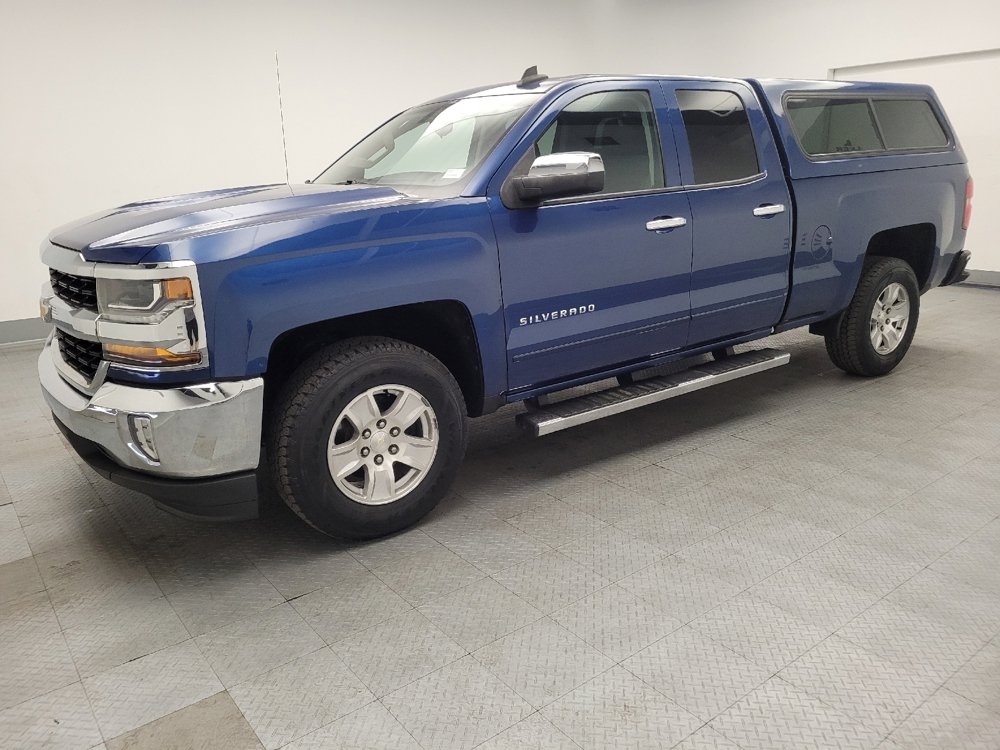 Used 2017 Chevrolet Silverado 1500 LT w/ All Star Edition RWD image 2