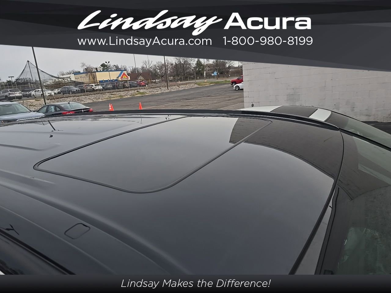 Used 2018 Toyota Highlander SE image 17