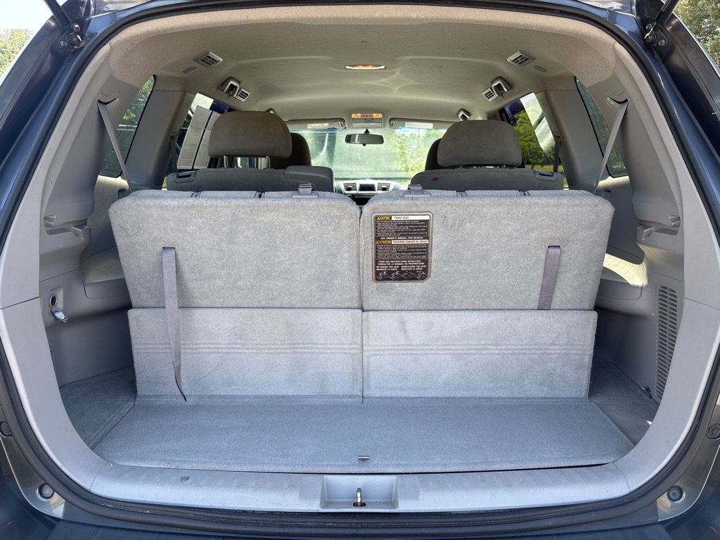 Used 2012 Toyota Highlander 4WD w/ Tech Pkg image 10