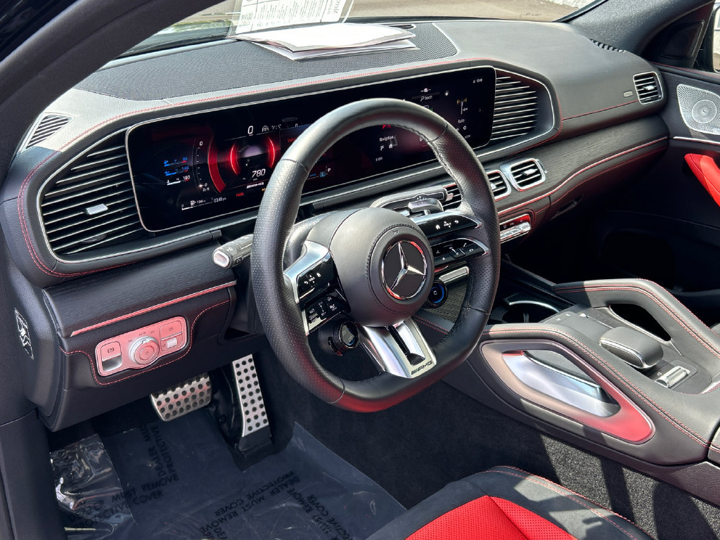 Used 2025 Mercedes-Benz GLE 53 AMG 4MATIC Coupe w/ Driver Assistance Package image 16