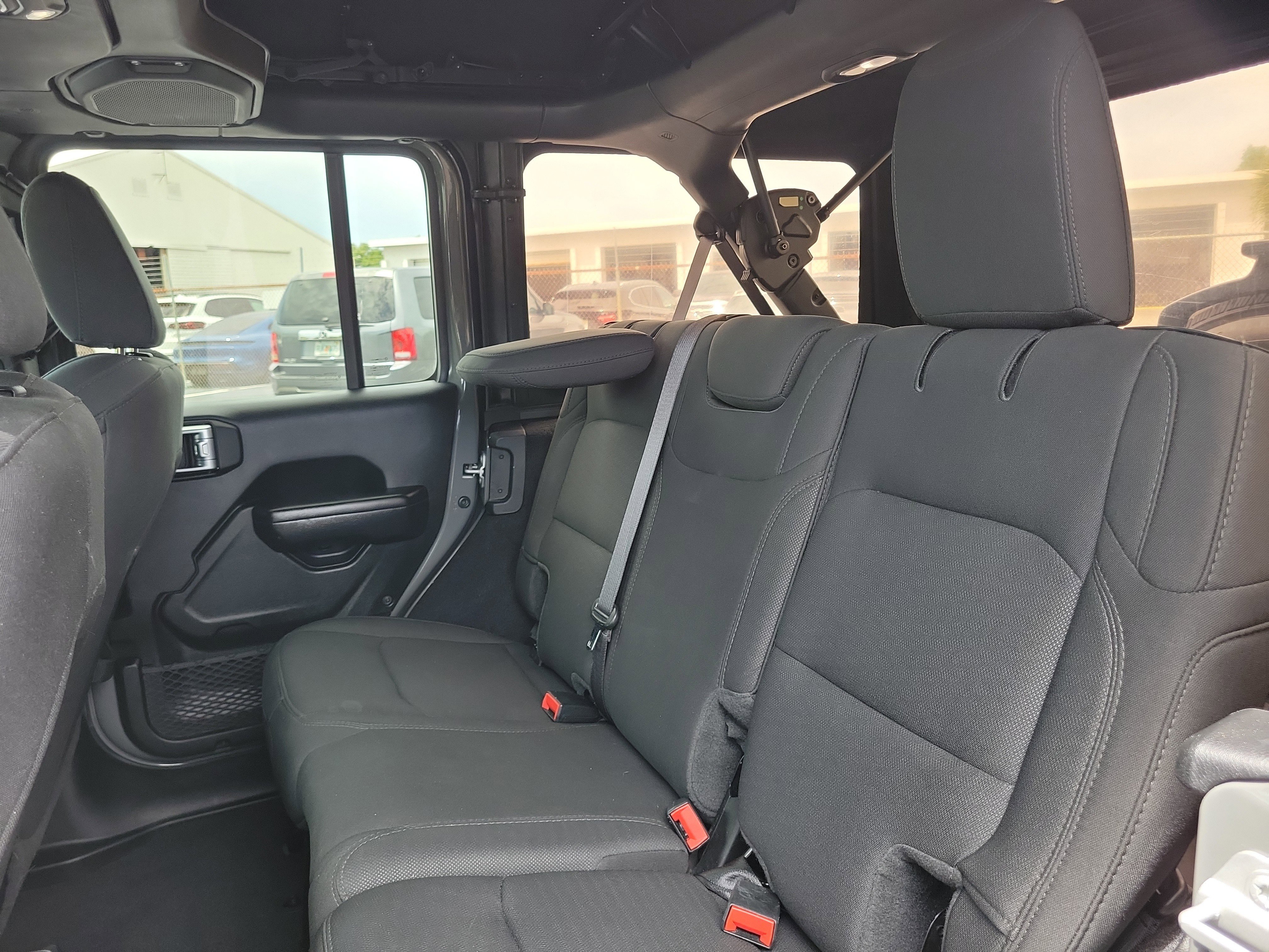 Used 2020 Jeep Wrangler Unlimited Sport S AWD/4WD image 10