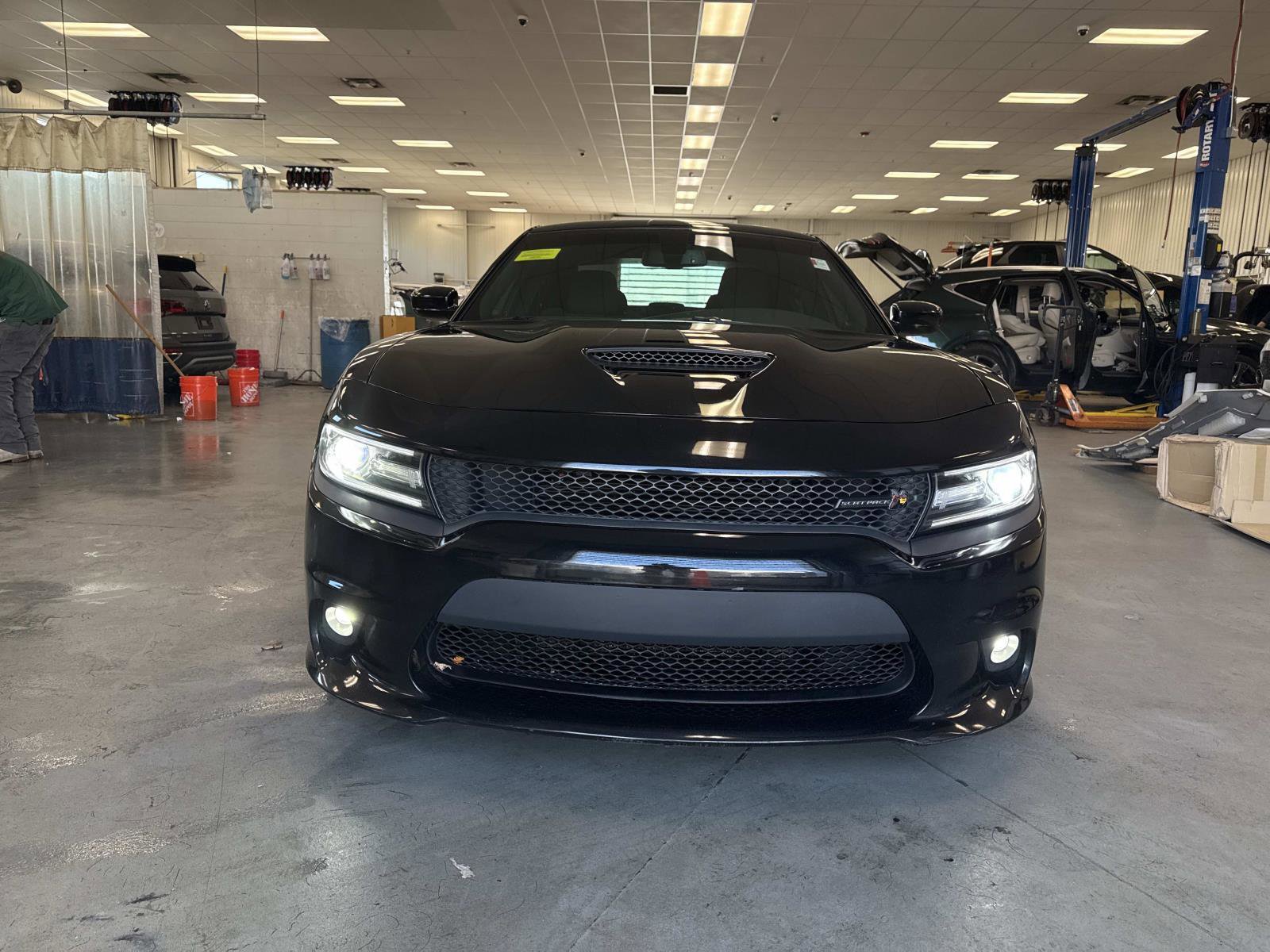 Used 2018 Dodge Charger R/T Scat Pack image 2