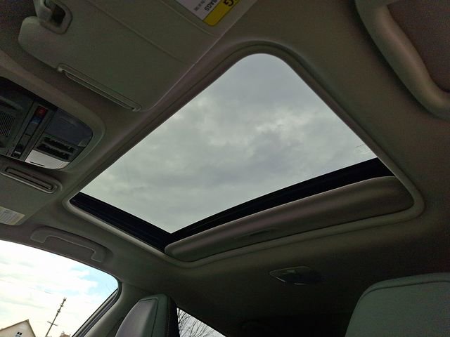 New 2026 Subaru Crosstrek 2.5i Limited image 15