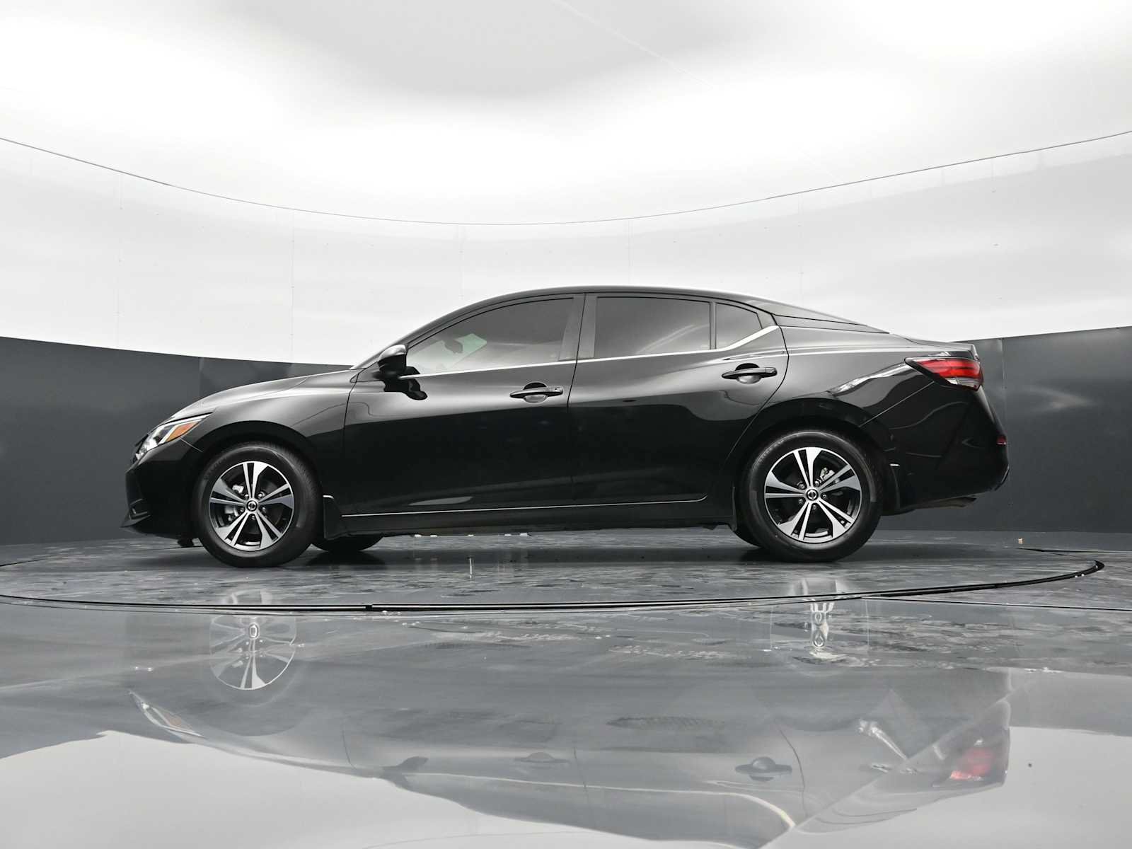 Used 2022 Nissan Sentra SV w/ All-Weather Package FWD image 32