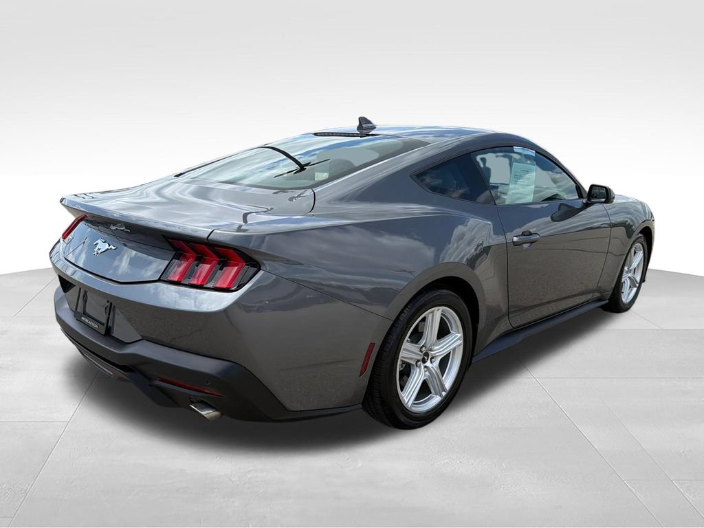 Used 2026 Ford Mustang Premium RWD image 8