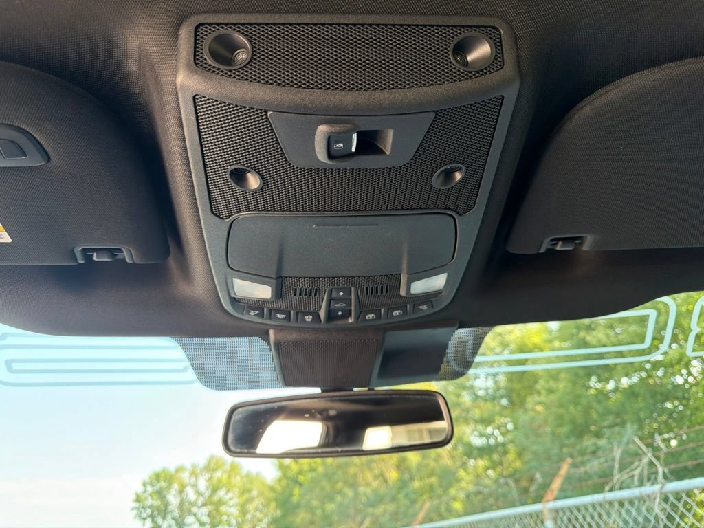 Used 2019 Ford F150 Lariat w/ Equipment Group 502A Luxury AWD/4WD image 41