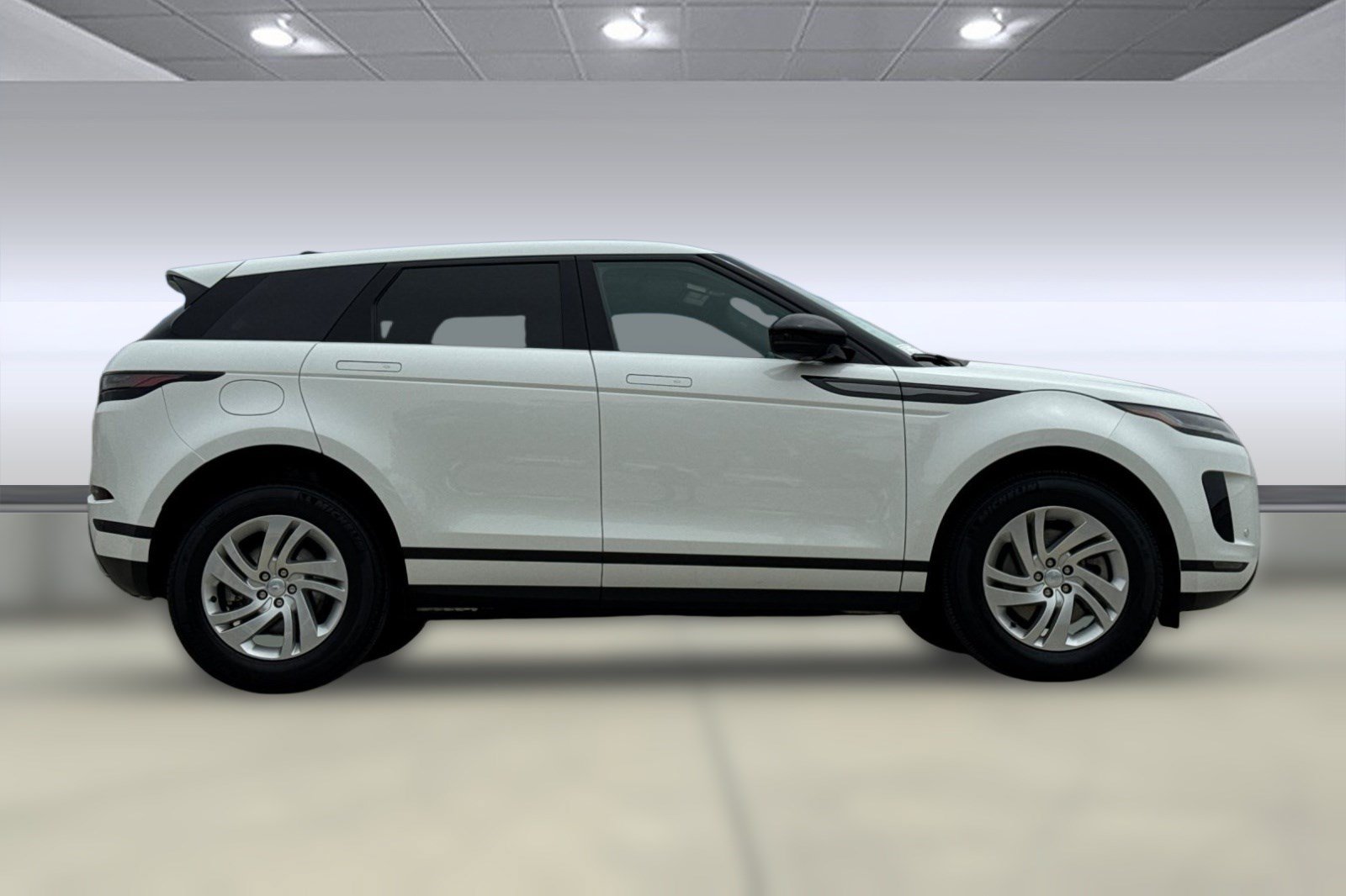 Used 2024 Land Rover Range Rover Evoque S AWD/4WD image 7