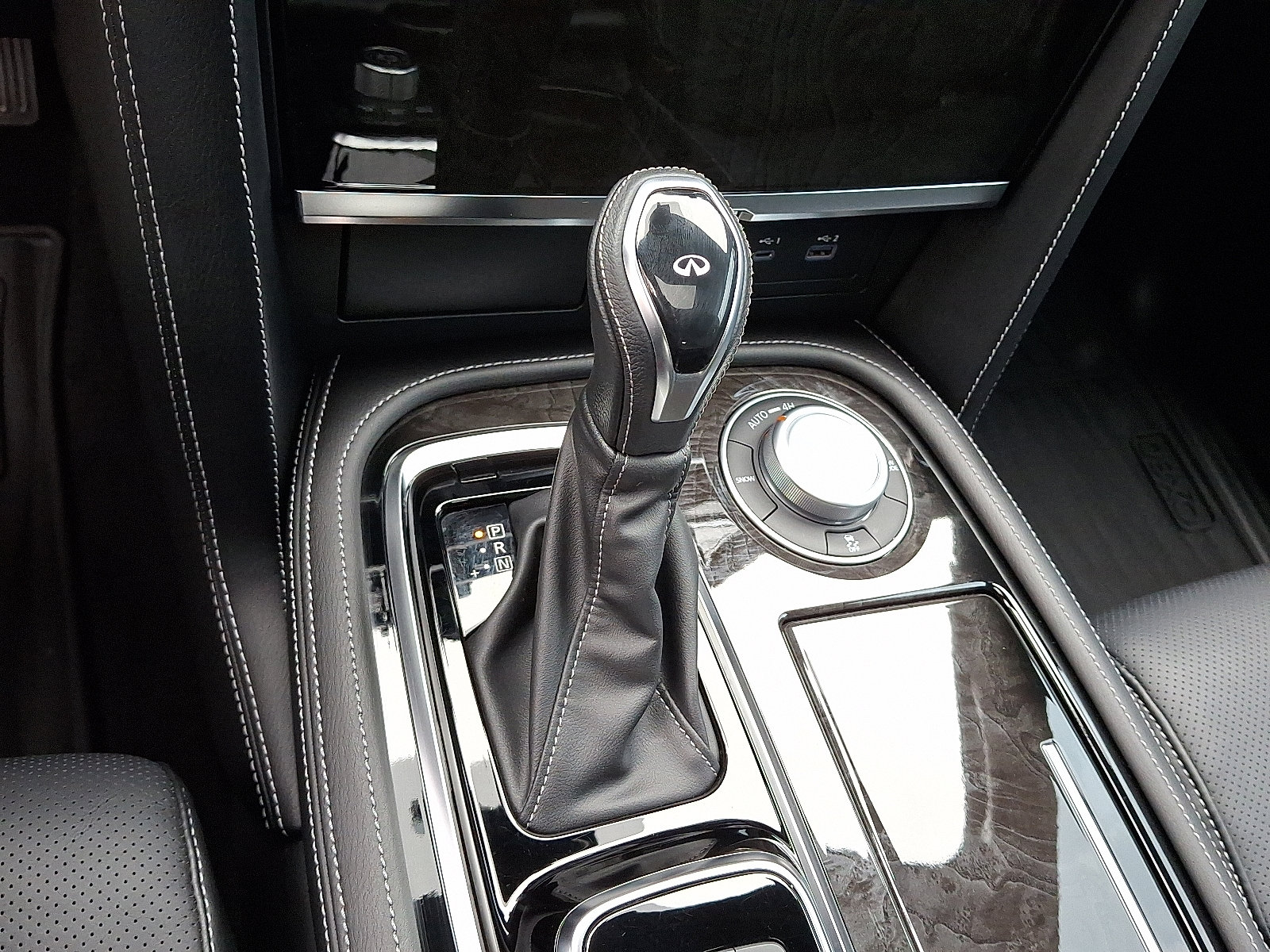 Certified 2024 INFINITI QX80 Sensory w/ Cargo Package image 16