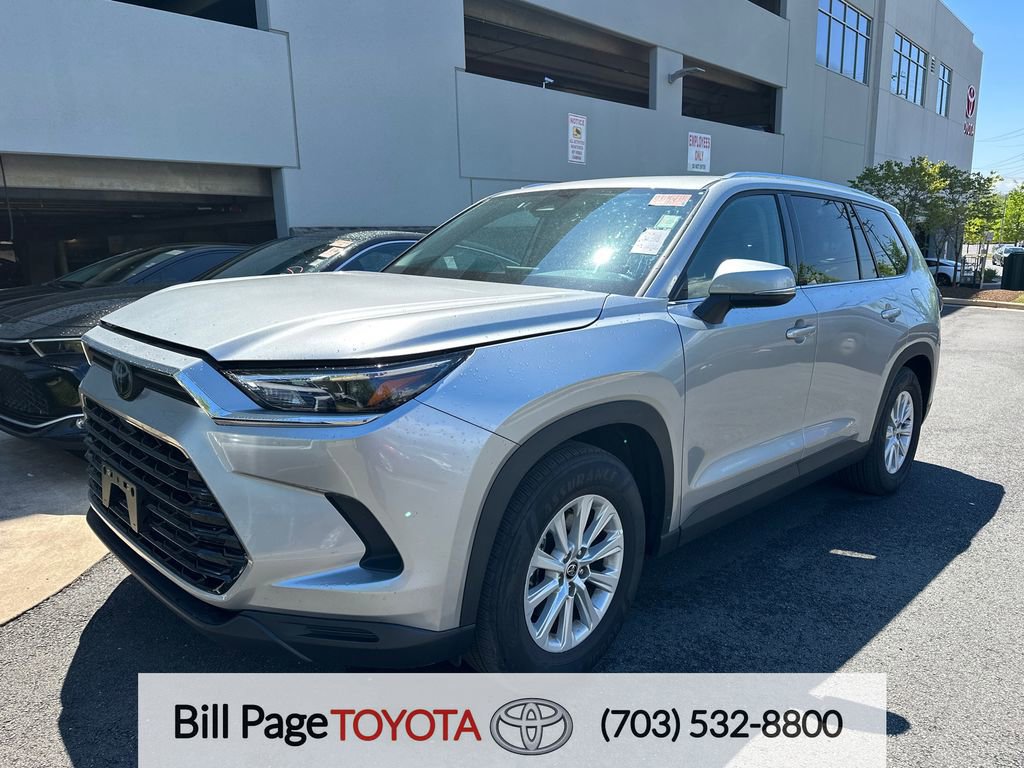 Used 2025 Toyota Grand Highlander AWD image 1