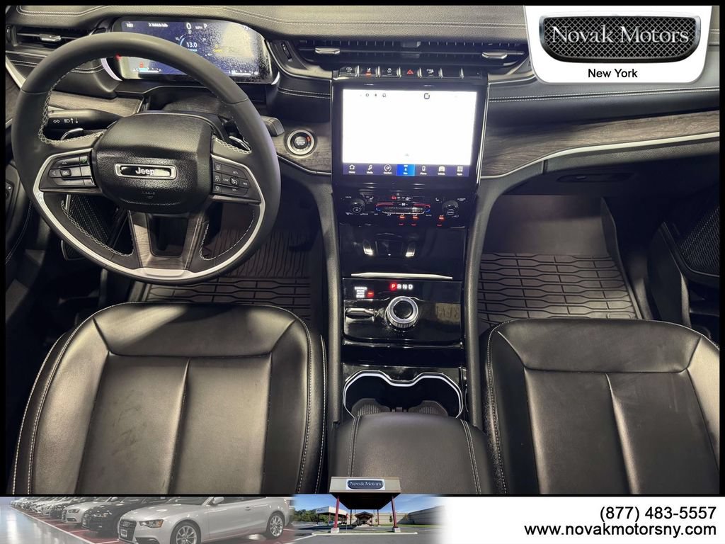 Used 2023 Jeep Grand Cherokee L Limited w/ Luxury Tech Group II AWD/4WD image 17