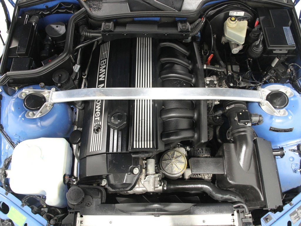 Used 2000 BMW M Roadster 2dr Convertible image 18