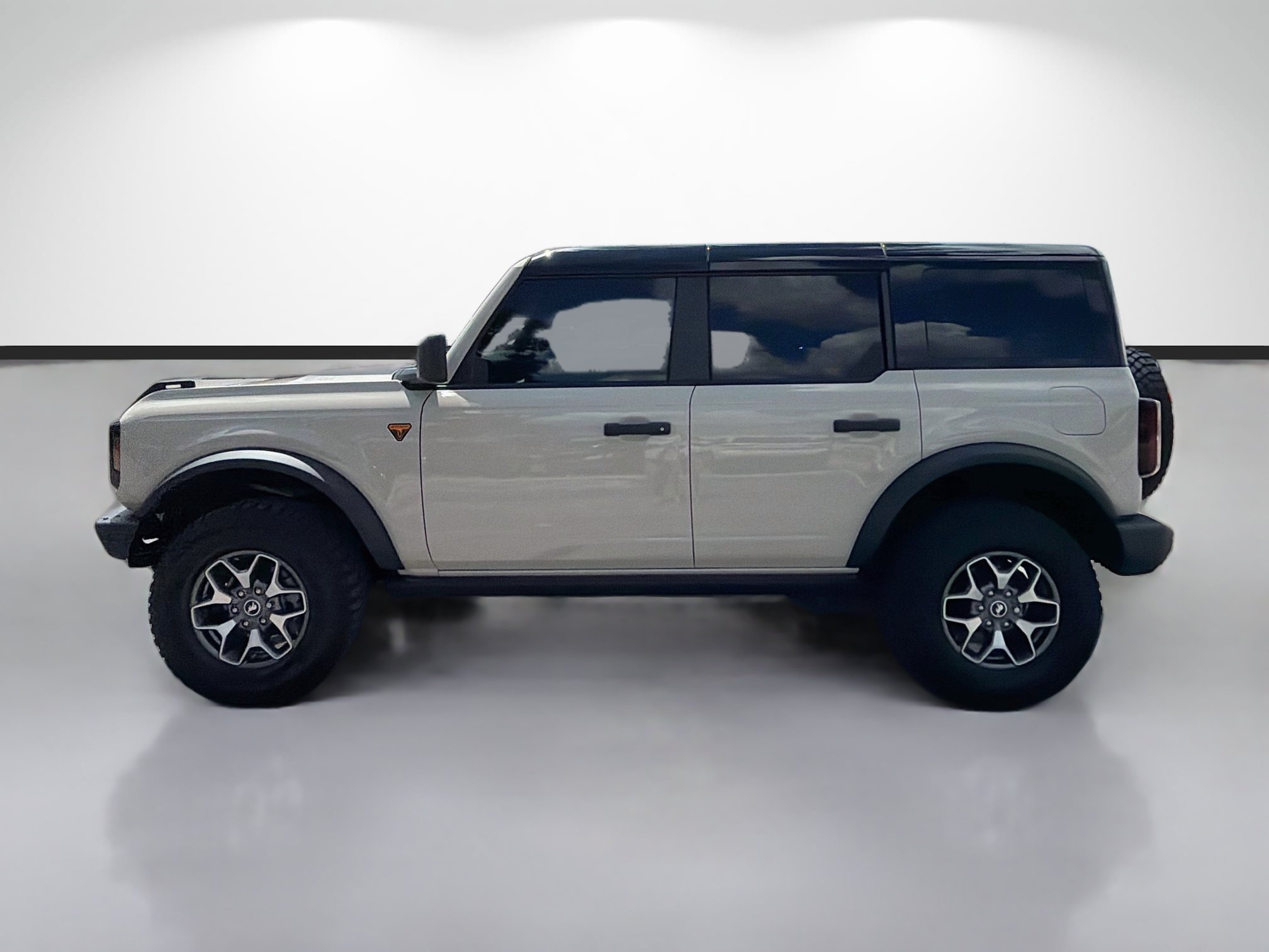 Used 2025 Ford Bronco Badlands AWD/4WD image 6