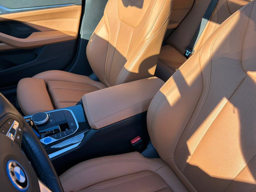 Used 2023 BMW i4 eDrive40 w/ Premium Package image 20
