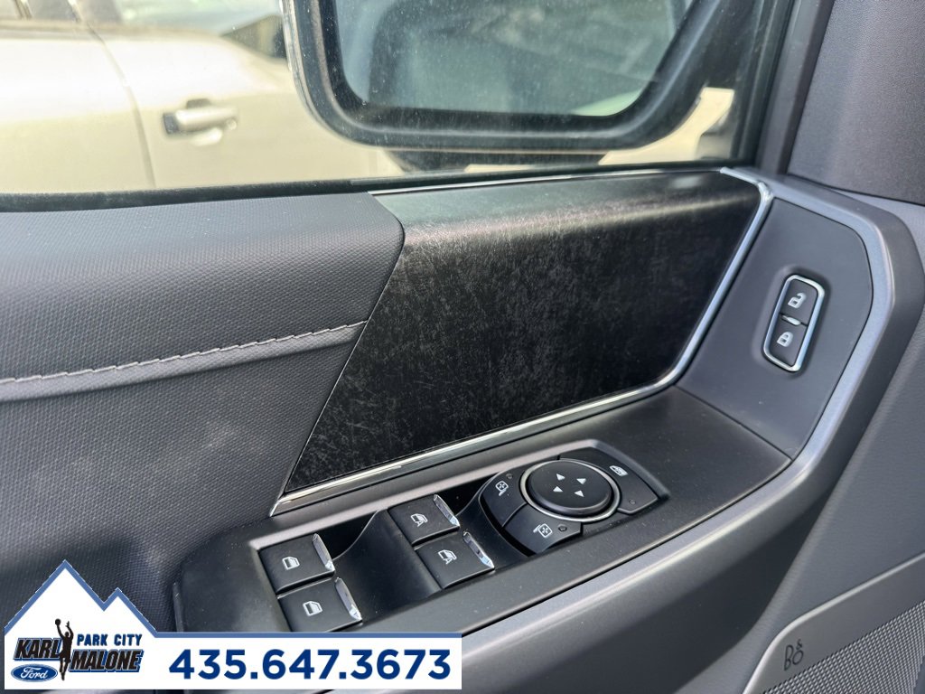 New 2025 Ford F150 Lightning Flash image 7