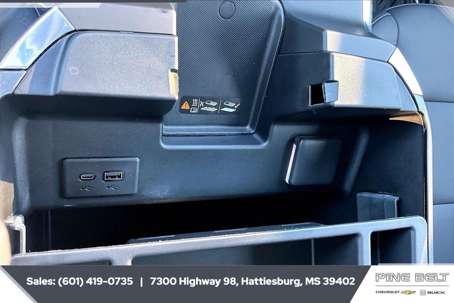 New 2026 Chevrolet Silverado 1500 RST w/ Convenience Package II AWD/4WD image 24