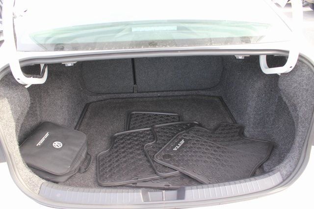 Used 2019 Volkswagen Jetta S w/ Driver Assistance Package image 22