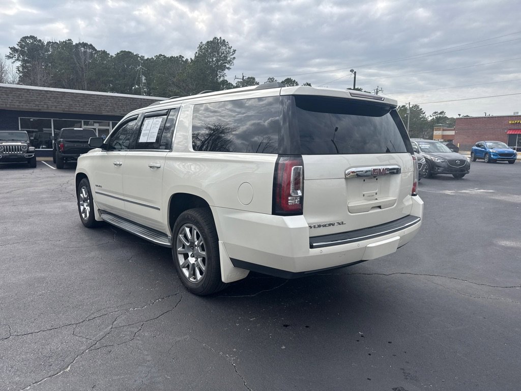 Used 2015 GMC Yukon XL Denali w/ Touring Package image 13