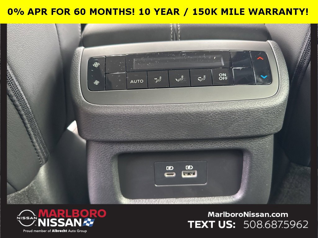 New 2025 Nissan Pathfinder SL image 27