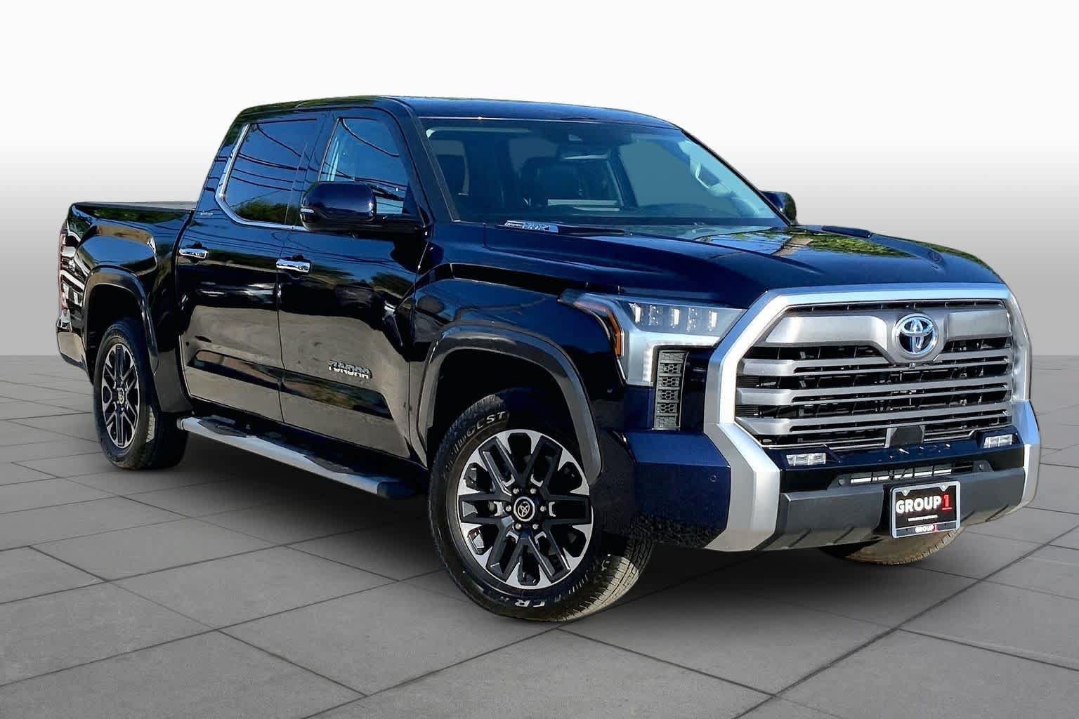 Used 2023 Toyota Tundra Limited AWD/4WD image 3