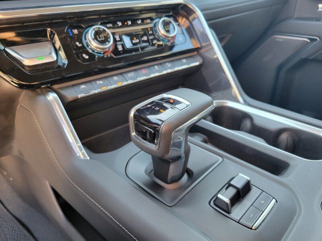 Used 2023 GMC Sierra 1500 Denali w/ Technology Package AWD/4WD image 22