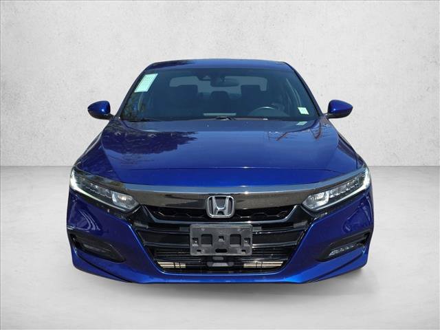 Used 2018 Honda Accord Sport image 2