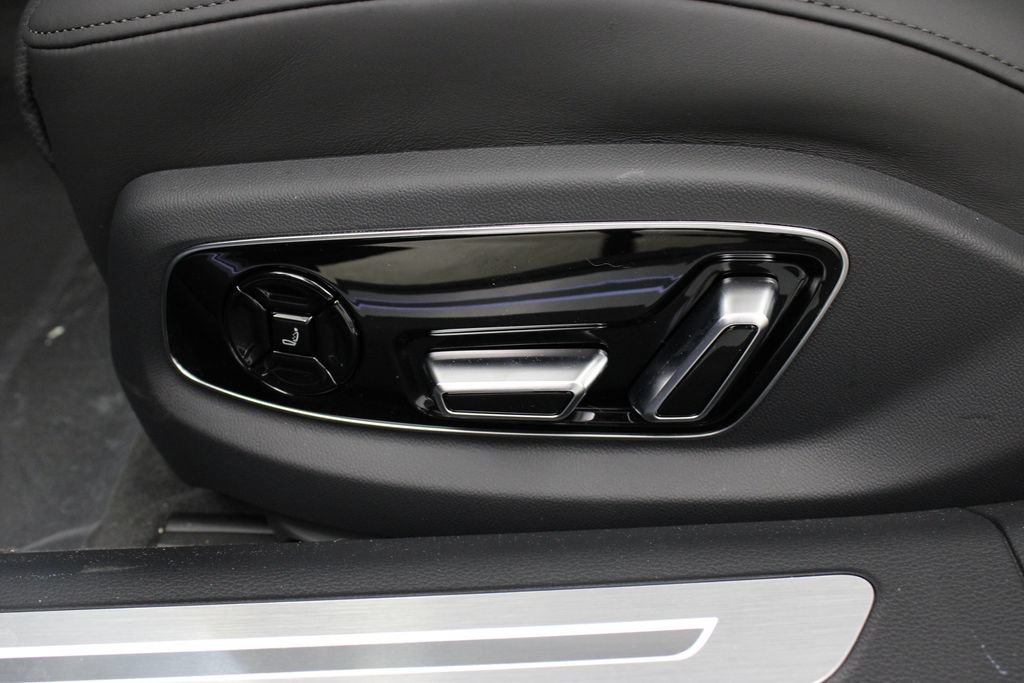 New 2026 Audi A8 L 3.0T AWD/4WD image 20
