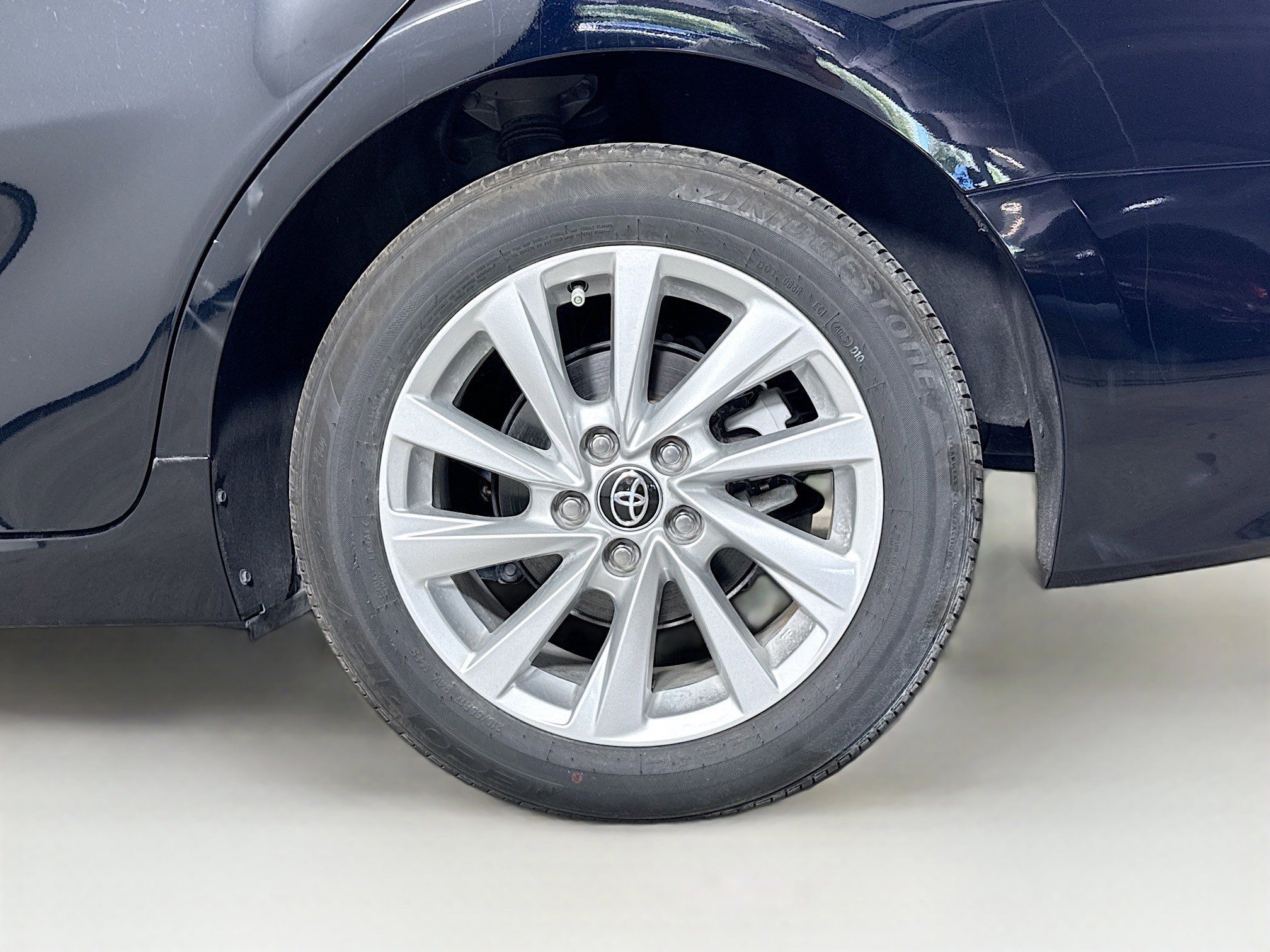 Used 2024 Toyota Camry LE image 35