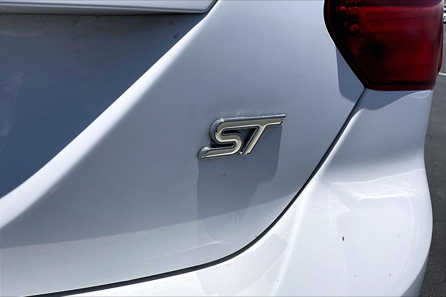 Used 2013 Ford Focus ST FWD image 29