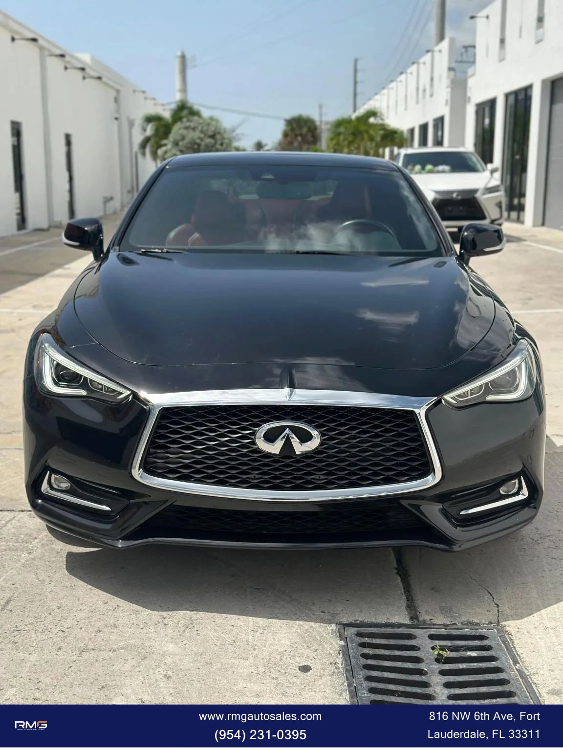Used 2019 INFINITI Q60 Red Sport 400 w/ Cargo Package AWD/4WD image 2
