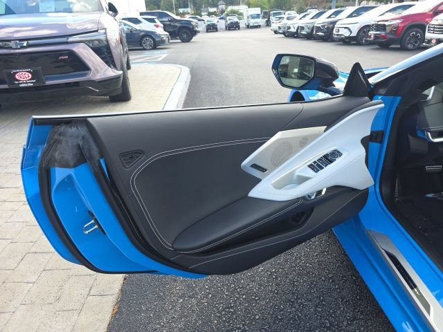 Used 2022 Chevrolet Corvette Stingray Preferred Conv w/ Z51 Performance Package RWD image 14