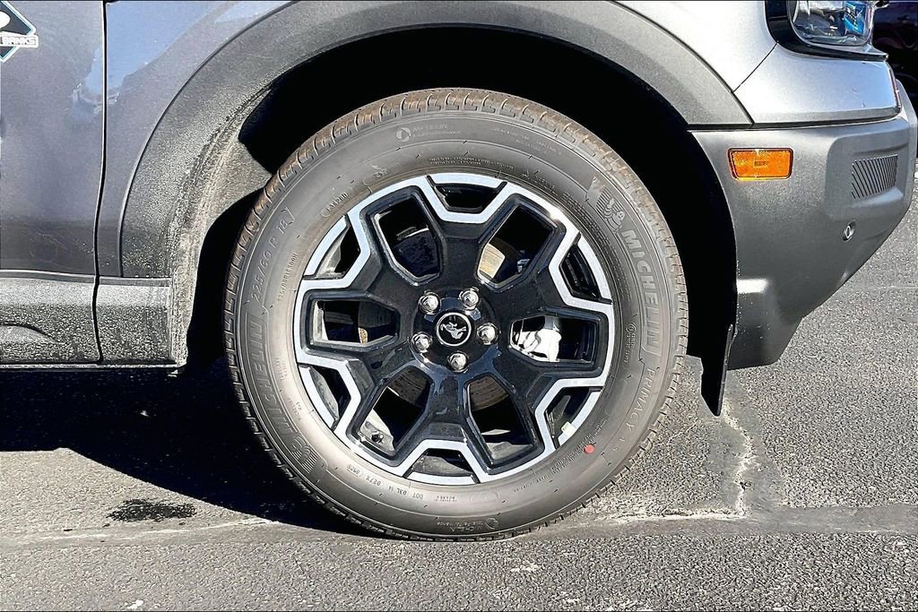 New 2025 Ford Bronco Sport Outer Banks w/ Outer Banks Tech Package+ image 12