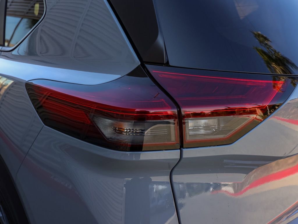 New 2026 Nissan Rogue SV image 7