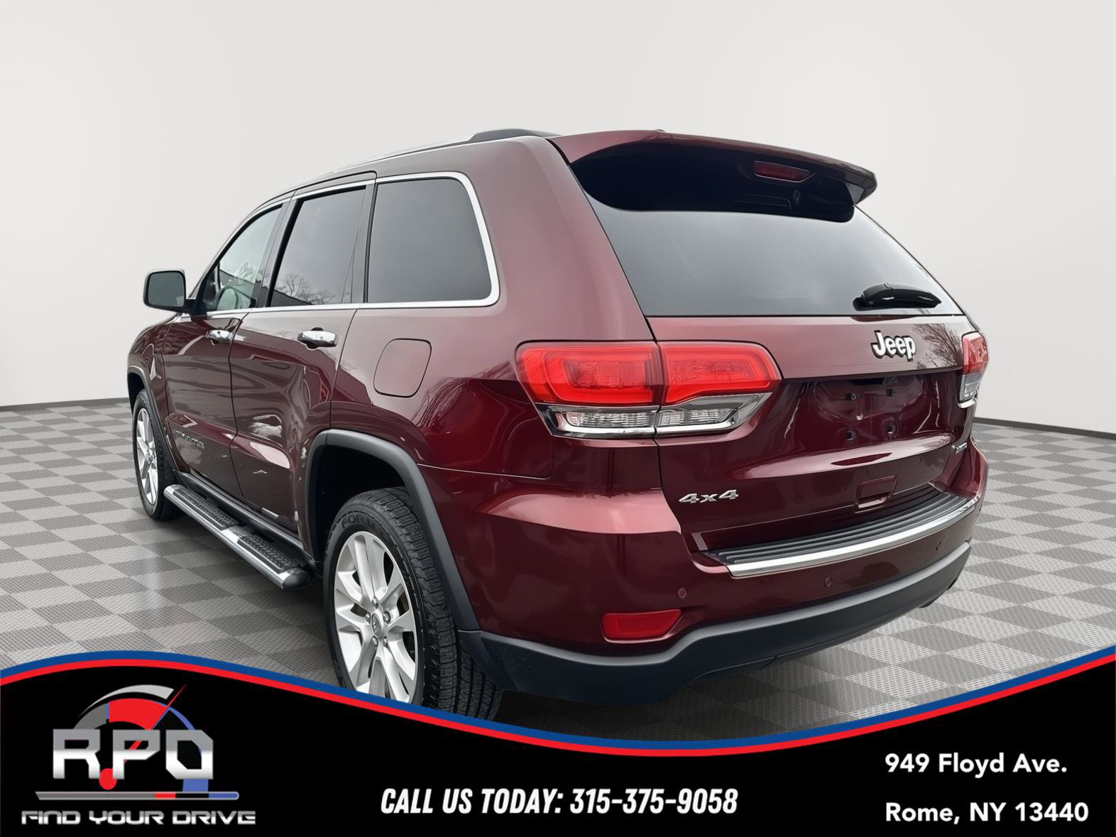 Used 2019 Jeep Grand Cherokee Limited w/ Luxury Group II image 3