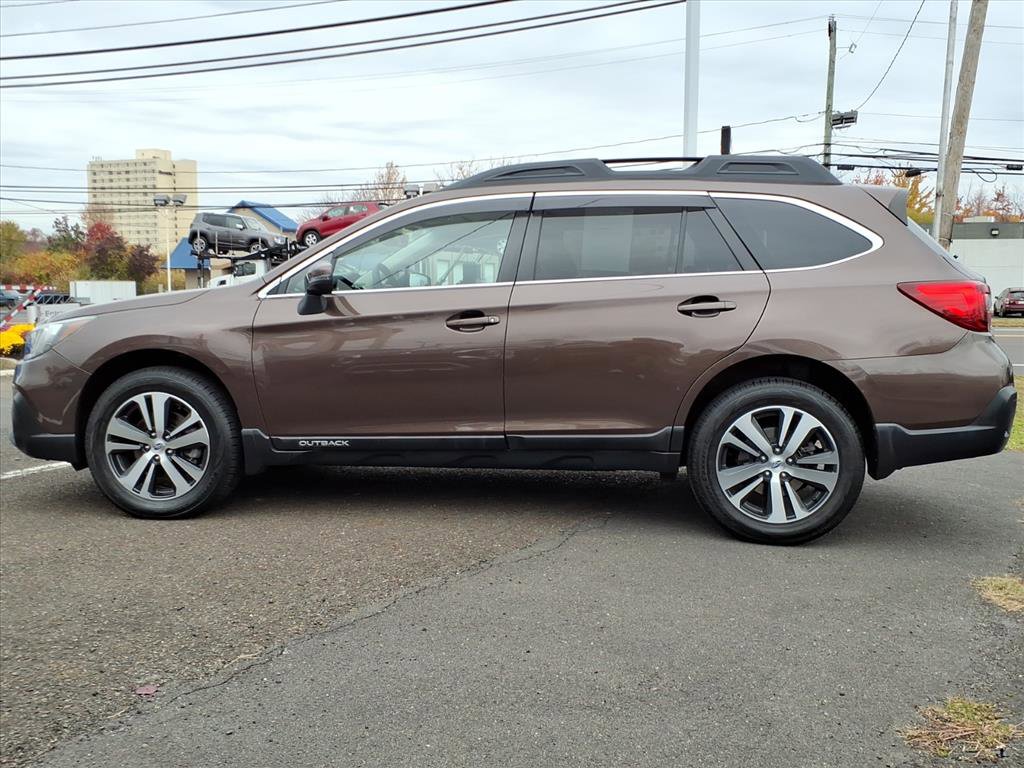Used 2019 Subaru Outback 2.5i Limited w/ Popular Package #2 image 7