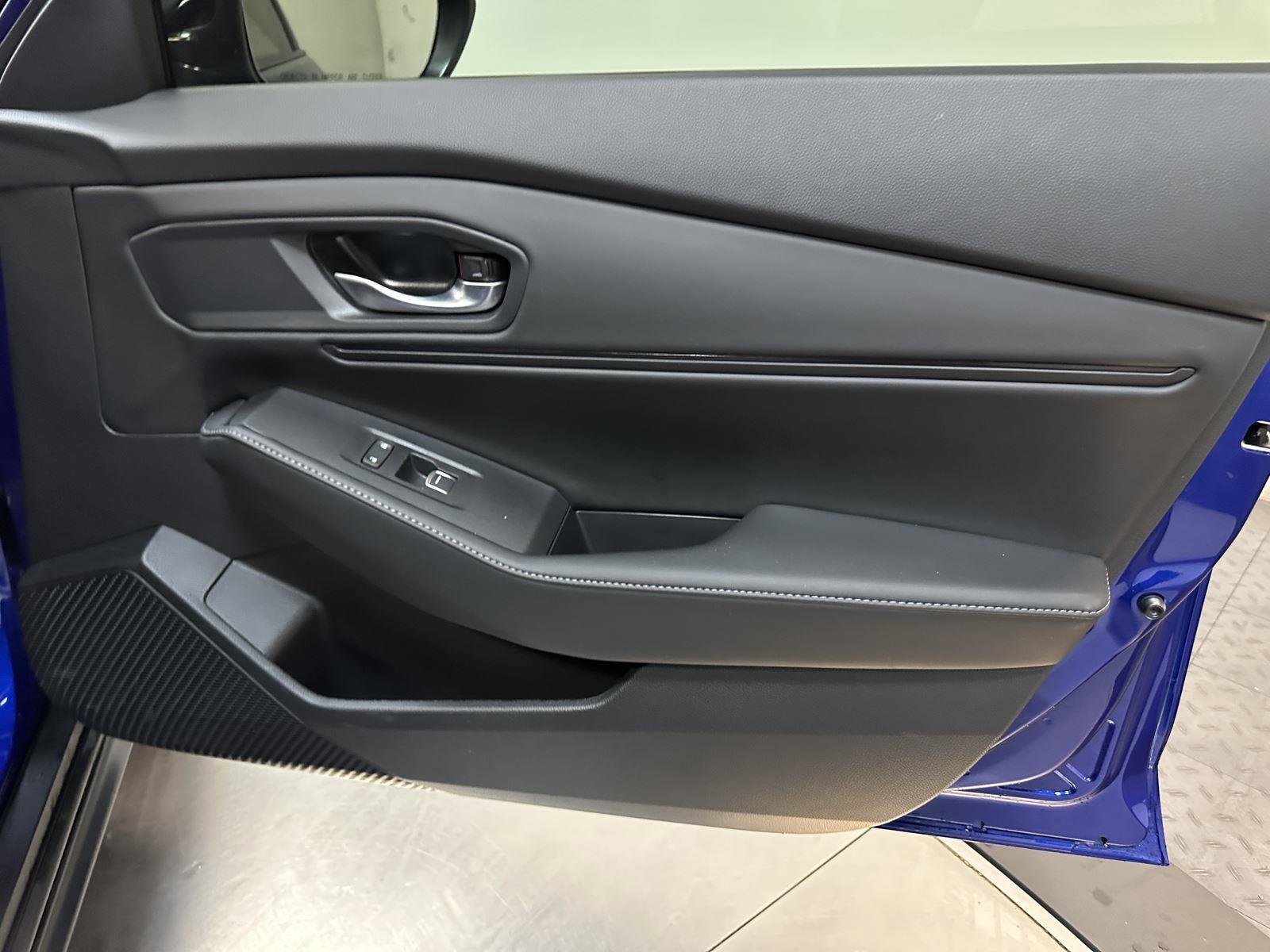 Used 2025 Honda Accord Sport image 37