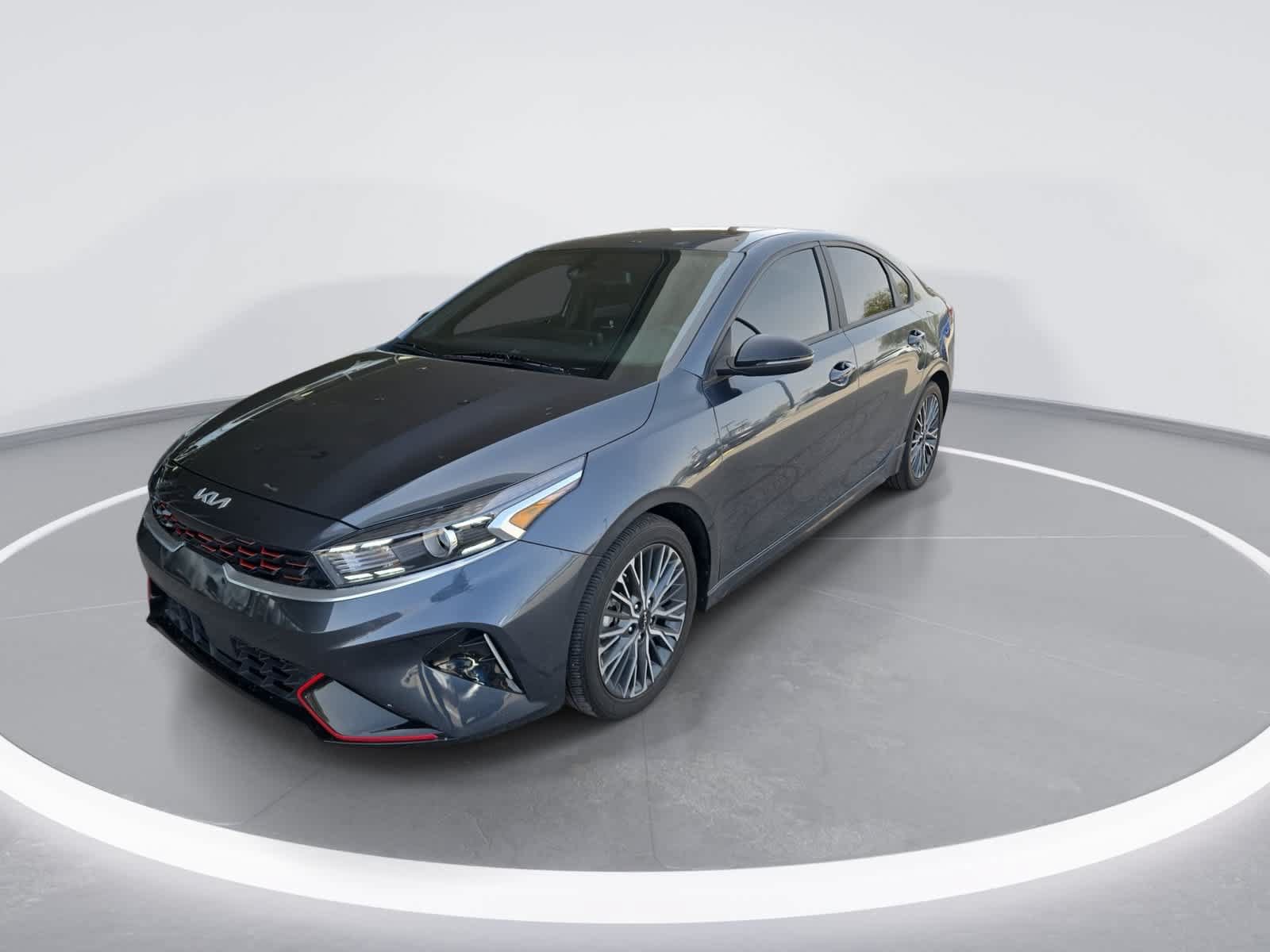 Used 2023 Kia Forte GT-Line w/ GT-Line Premium Package FWD image 4