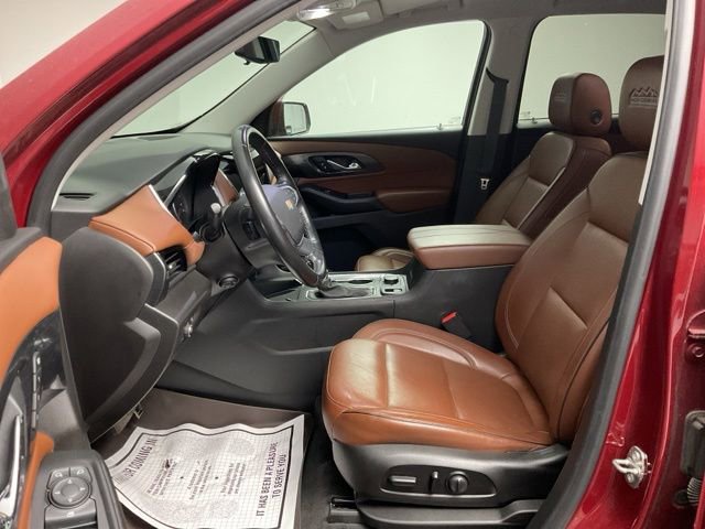 Used 2021 Chevrolet Traverse High Country AWD/4WD image 14