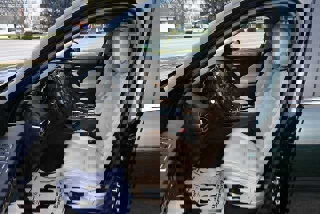 Used 2017 Jaguar F-PACE Prestige image 26