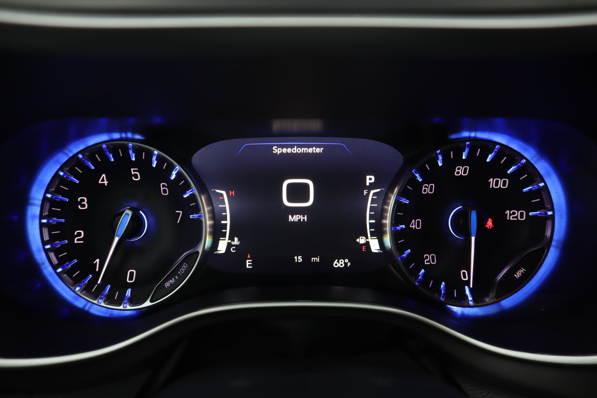 New 2027 Chrysler Pacifica Limited FWD image 4